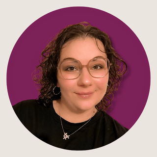 Julie Tizianel experte en externalisation service client e-commerce